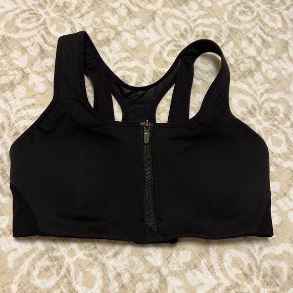 Nike sport top with bra  XS - Picture 2 of 6
